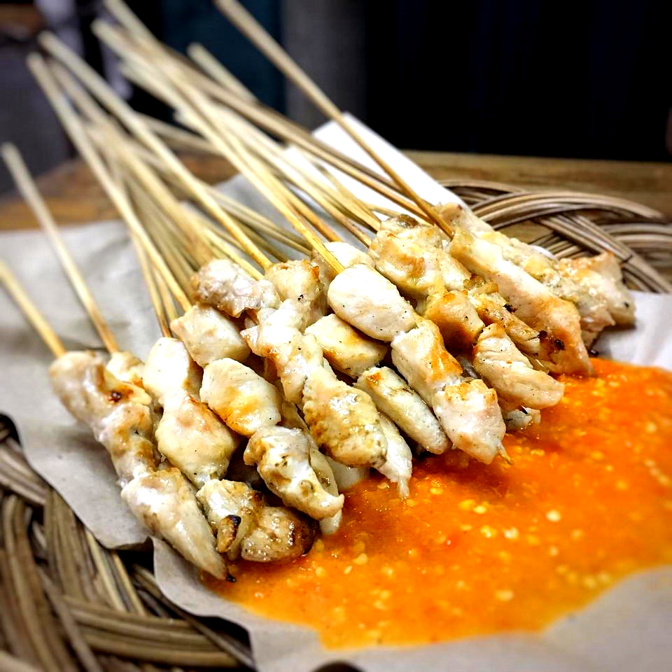 Sate Taichan Raya Kebonmanis: Rasa yang Menggoda di Setiap Tusuk